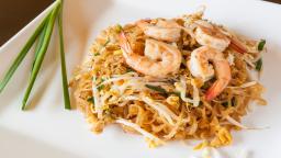 Thai Food - Pad Thai | Phuket Travel Guide